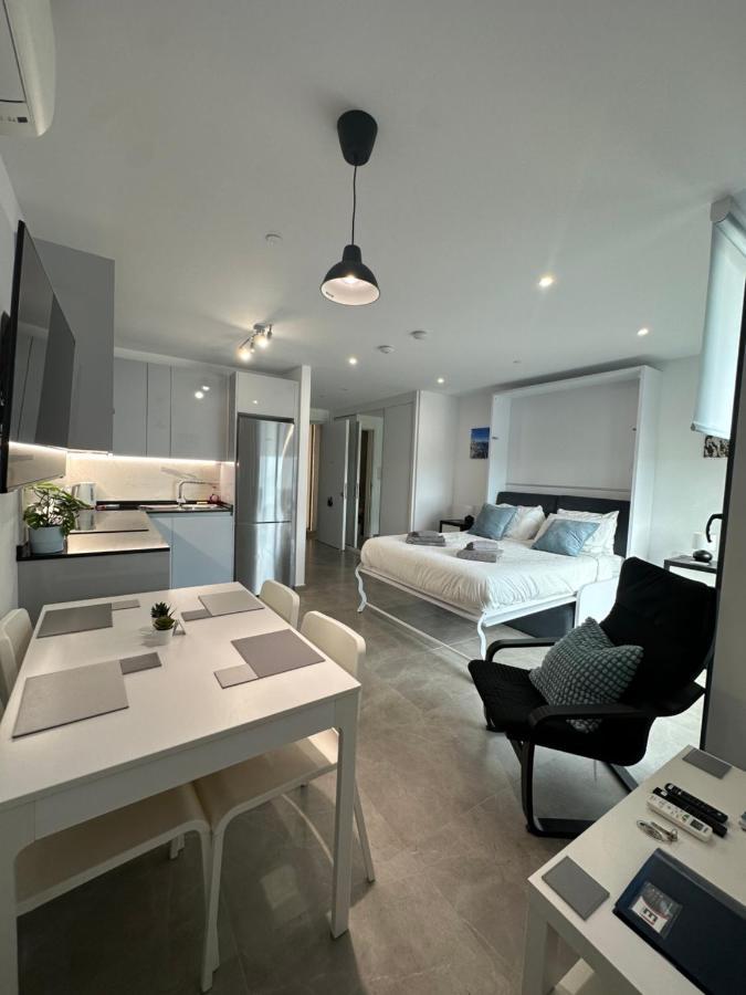 E1 Apartment High Level Sea View Gibraltar Exterior foto